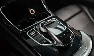 Mercedes-Benz C-Class 2018, 111074 км, за 9441.94 USD - фото 27