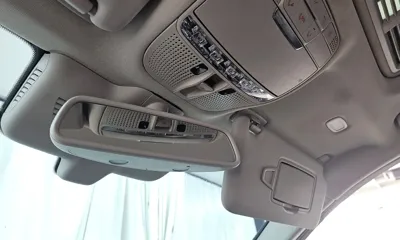 Mercedes-Benz C-Class 2018, 111074 км, за 9441.94 USD - фото 28
