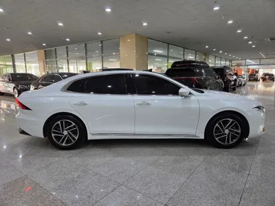 Hyundai Grandeur 2020, 94083 км, за 15953.63 USD