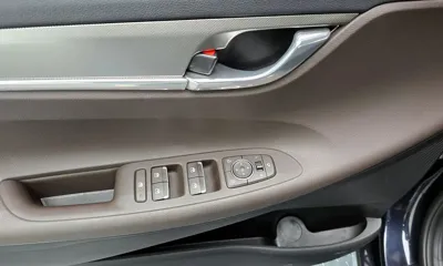 Hyundai Grandeur 2022, 38874 км, за 16253.71 USD - фото 14