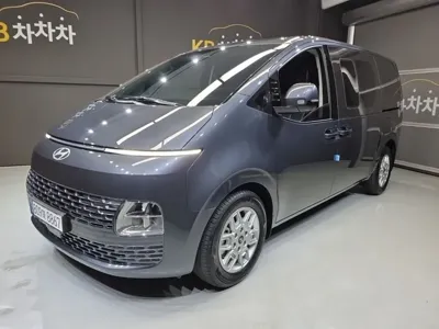Hyundai Staria · 2025 год