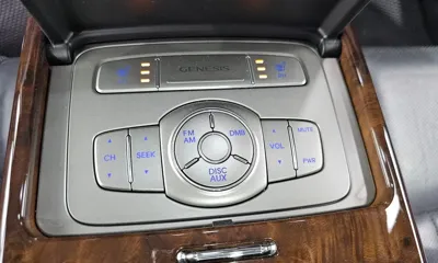 Hyundai Genesis 2010, 149167 км, за 2409.32 USD - фото 16