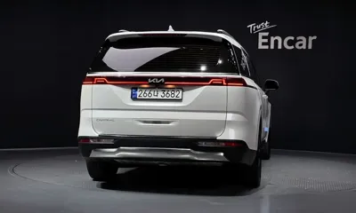 Kia Canival 2023, 97201 км, за 16907.38 USD