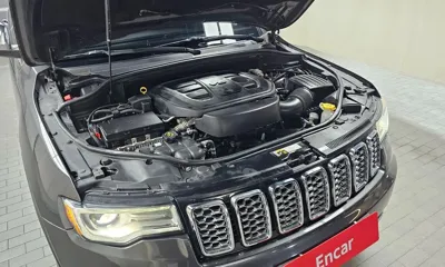 Jeep Cherokee 2019, 128864 км, за 11181.17 USD - фото 6