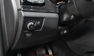 Jeep Cherokee 2019, 128864 км, за 11181.17 USD - фото 18