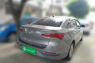 Buick GT 2018, 54300 км, за 5342 USD