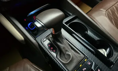 Kia K7 2018, 138752 км, за 10634.11 USD - фото 9