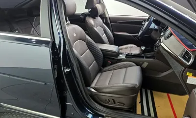 Kia K7 2018, 138752 км, за 10634.11 USD - фото 12