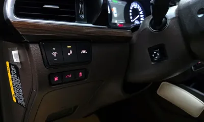Kia K7 2018, 138752 км, за 10634.11 USD - фото 14