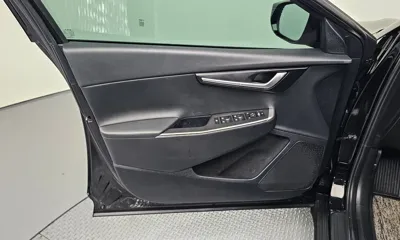 Kia EV6 2022, 160936 км, за 14375.74 USD - фото 24