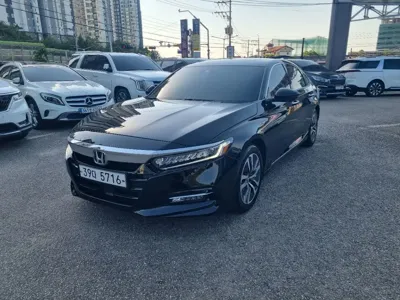 Honda Accord · 2018 год