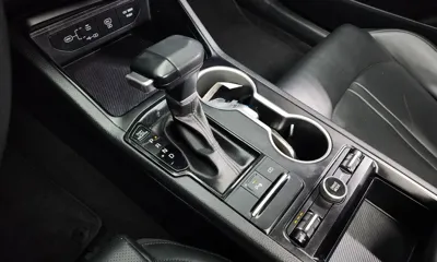 Kia K5 2024, 105287 км, за 10241.16 USD - фото 9