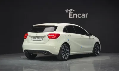 Mercedes-Benz A-Class 2014, 61491 км, за 6240.65 USD