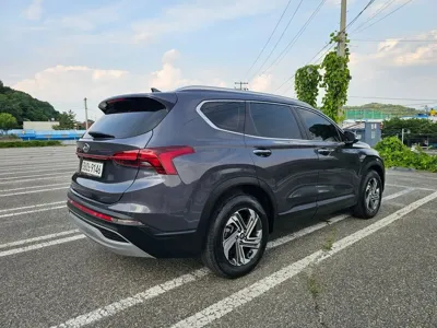 Hyundai Santafe 2021, 92000 км, за 14769.59 USD