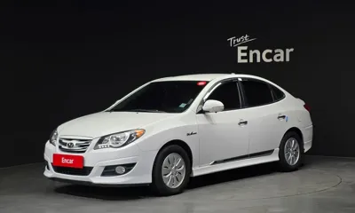 Hyundai Avante · 2010 год