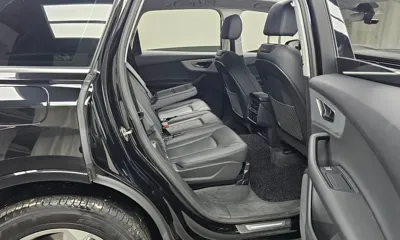 Audi Q7 2022, 77281 км, за 39312.85 USD - фото 12