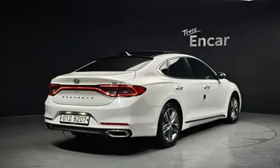 Hyundai Grandeur 2018, 87476 км, за 11290.53 USD
