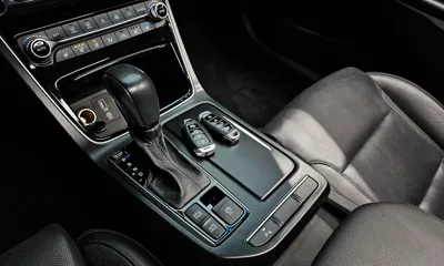 Hyundai Grandeur 2018, 87476 км, за 11205.22 USD - фото 9