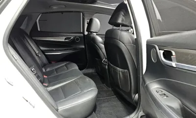 Hyundai Grandeur 2018, 87476 км, за 11205.22 USD - фото 11