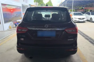 Dongfeng Fengon 580 2016, 137300 км, за 4242 USD