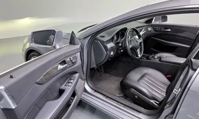 Mercedes-Benz CLS-Class 2014, 142094 км, за 10749.19 USD - фото 10