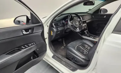 Kia K5 2016, 215262 км, за 4594.98 USD - фото 10