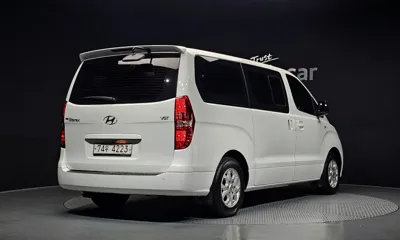 Hyundai Starex 2015, 104944 км, за 5949.24 USD