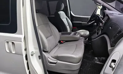 Hyundai Starex 2015, 104944 км, за 5949.24 USD - фото 10