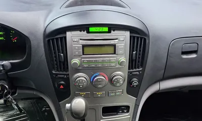 Hyundai Starex 2015, 104944 км, за 5949.24 USD - фото 15