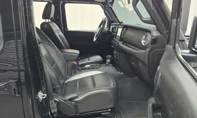 Jeep Wrangler 2021, 68563 км, за 25322.29 USD - фото 10