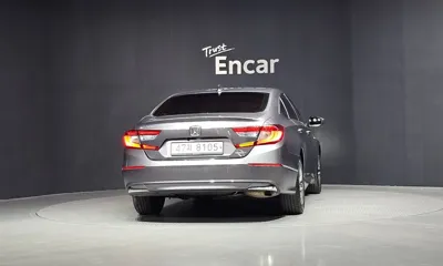 Honda Accord 2018, 186378 км, за 7807.51 USD