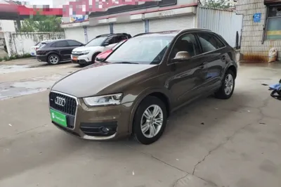 Audi Q3 · 2015 год