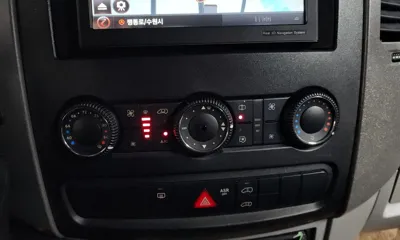 Mercedes-Benz Sprinter 2012, 41682 км, за 21086.74 USD - фото 18