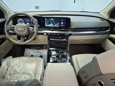Kia Canival 2023, 46790 км, за 27296.43 USD - фото 6