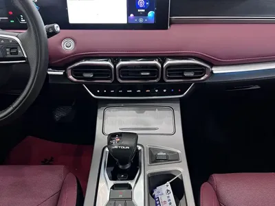 Jetour X70 Plus 2023, 15000 км, за 14684.82 USD - фото 12