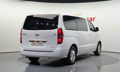 Hyundai Starex 2020, 125542 км, за 10293.17 USD
