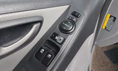 Hyundai Starex 2020, 125542 км, за 10288.46 USD - фото 16