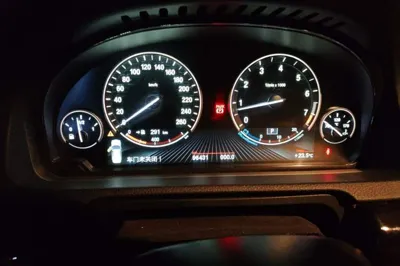 BMW 5 Series GT 2014, 96400 км, за 12766 USD - фото 11