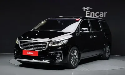 Kia Canival · 2019 год