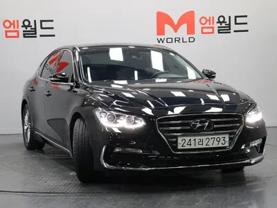 Hyundai Grandeur 2018, 84730 км, за 9706.85 USD