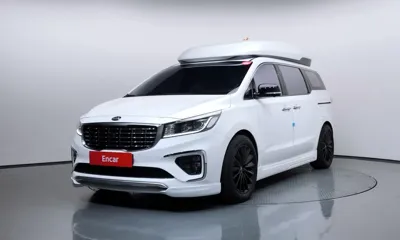 Kia Canival · 2019 год