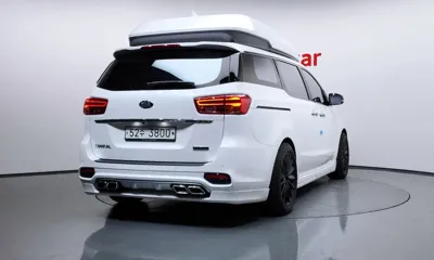 Kia Canival 2019, 72964 км, за 15622.95 USD