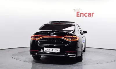 Hyundai Grandeur 2017, 136716 км, за 8589.36 USD