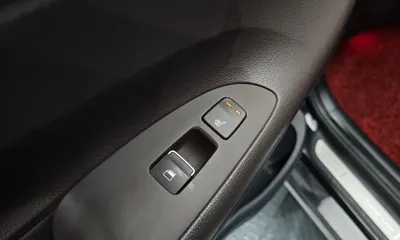 Hyundai Grandeur 2017, 136716 км, за 8589.36 USD - фото 20