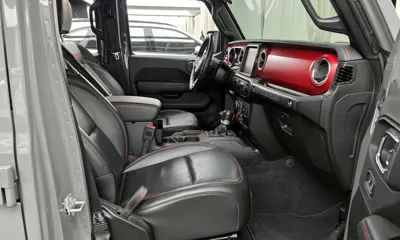 Jeep Wrangler 2023, 26677 км, за 34370.83 USD - фото 11