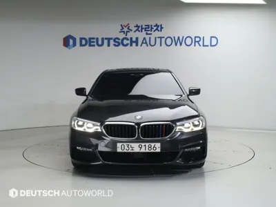 BMW 5-Series 2018, 94012 км, за 14047.53 USD