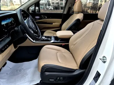 Kia Canival 2023, 102134 км, за 20822.33 USD - фото 9