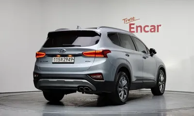 Hyundai Santafe 2019, 71531 км, за 10901.88 USD