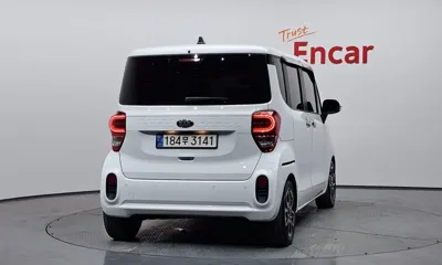Kia Ray 2021, 65988 км, за 8273.62 USD