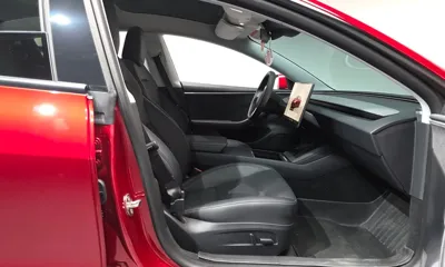 Tesla Model 3 2024, 30779 км, за 31836.68 USD - фото 26